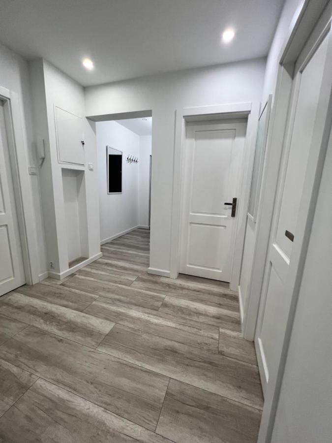 Bomi - Mieszkanie Wakacyjne - Ergo Arena - Zabianka - Jelitkowo - Azw Gdansk Appartement Buitenkant foto